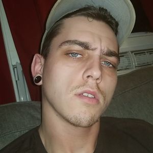 Meet your Posher, Corey